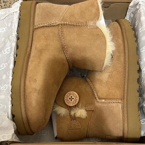 UGG Classic Chestnut Boots with Shearling